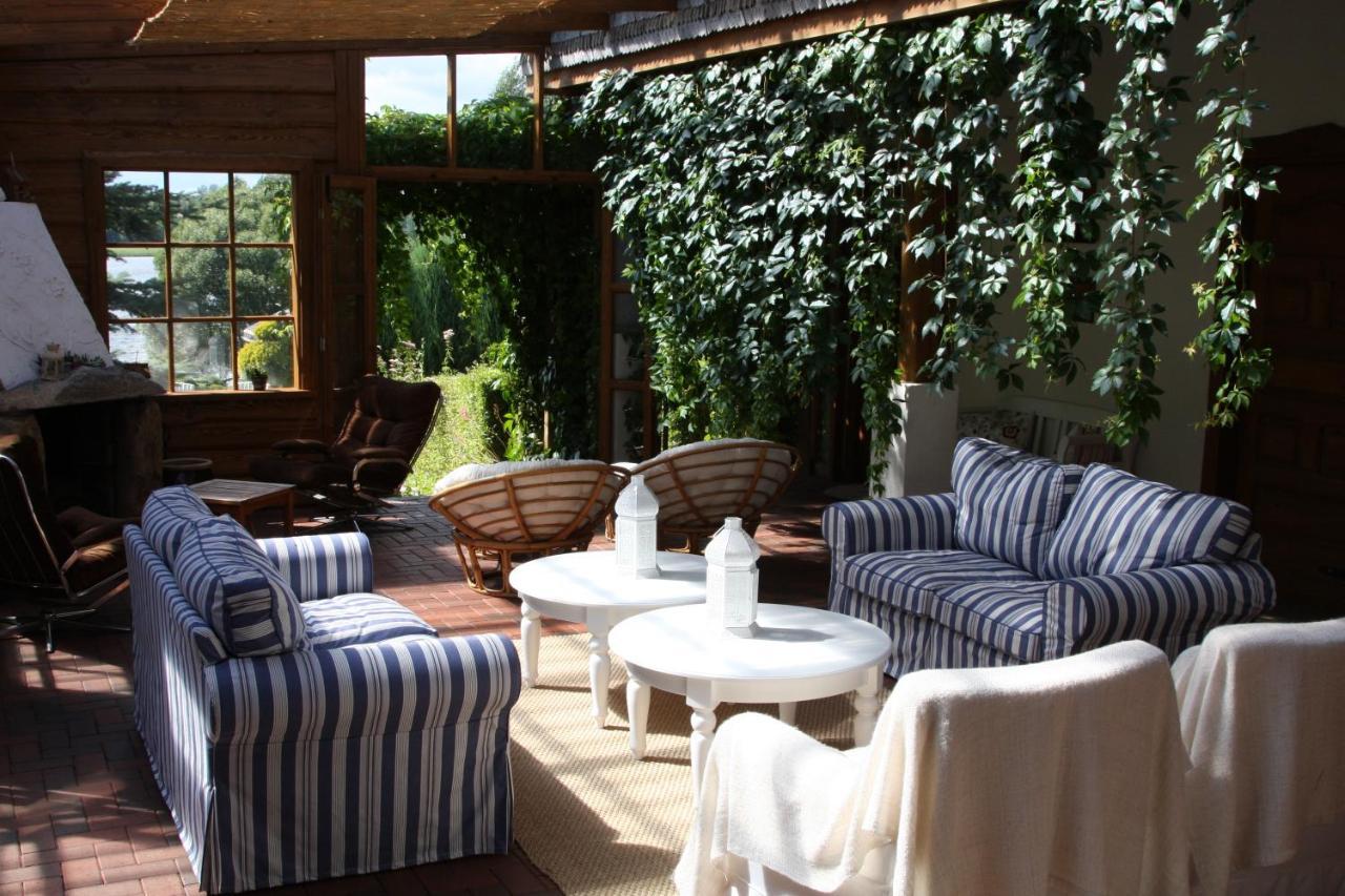 Gosciniec Galadus Bed & Breakfast Dusznica Exterior photo